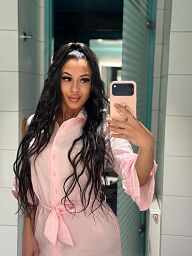 Delanie Análsex, Bratislava - Stare Mesto, 24 years