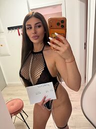 Clara Party, Bratislava - Ružinov, 24 rokov
