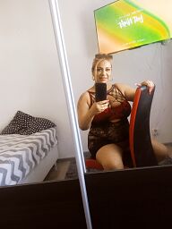 Gina, Nové Zámky, 33 rokov