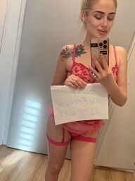 Karolina, Bratislava - Staré Mesto, 30 rokov