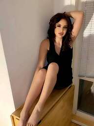 Angelina, Šaľa, 28 rokov