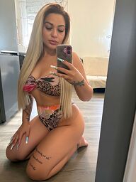 Isabella, Komárno, 24 rokov