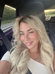Sofi, Šaľa, 23 rokov