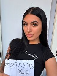 Karina, Bratislava - Nové Mesto, 20 rokov