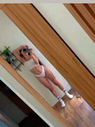 Kiara, Ilava, 19 years