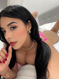 Eva, Bratislava - Stare Mesto, 22 years