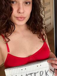 Karolina, Bratislava - Staré Mesto, 23 rokov