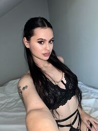 Olya, Bojnice, 22 rokov