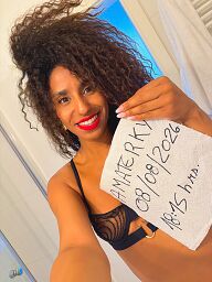 Alicia, Bratislava - Ružinov, 26 rokov