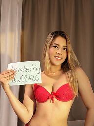 Mikaela (18), Bratislava - Staré Mesto, ID:27283