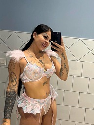 Roxana, Bratislava - Ružinov, 21 rokov