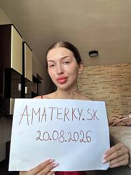 Amina, Bratislava - Nové Mesto, 19 rokov