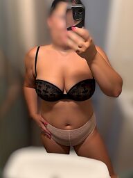Leyla, Bratislava - Ružinov, 24 rokov