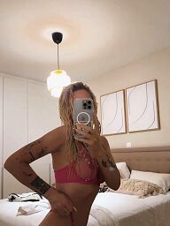 Kyra, Bratislava - Nove Mesto, 22 years