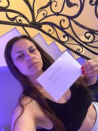 Sara, Bratislava - Nové Mesto, 29 rokov