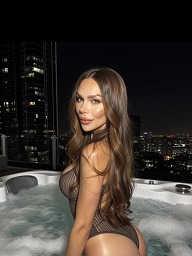 Gabriela, Bratislava - Staré Mesto, 32 rokov