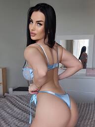 Adriana (22), Presov, ID:34696