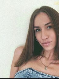Lara, Bratislava - Staré Mesto, 24 rokov