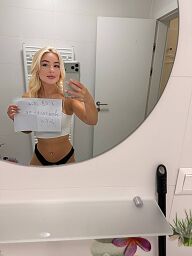 Julia, Bratislava - Karlova Ves, 22 rokov