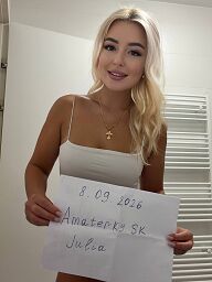 Julia, Bratislava - Karlova Ves, 22 rokov