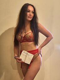 Alina, Bratislava - Staré Mesto, 26 rokov