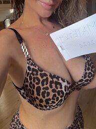Nicol Nuru Cz, Nitra, 28 rokov