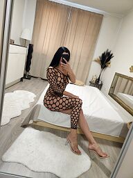 Laura, Trencin, 31 years