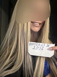 Nell, Zvolen, 26 years
