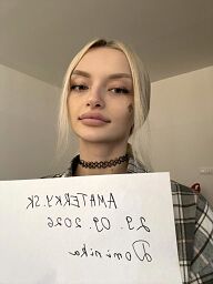 Dominika, Bratislava - Staré Mesto, 19 rokov