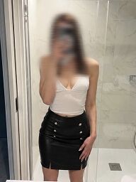 Julie, Bratislava - Nové Mesto, 24 rokov