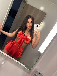 Milana, Bratislava - Nové Mesto, 23 rokov
