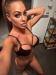 Exclisive Evita, Dunajská Streda, 29 rokov