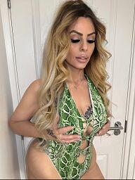 Natalie Milf, Komárno, 40 rokov
