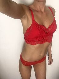 Nadia (32), Bratislava - Staré Mesto, ID:34948