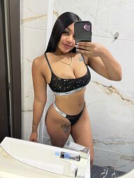 Chloe, Bratislava - Petržalka, 20 rokov