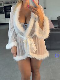 Kika (36), Martin, ID:31341