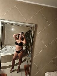 Leyla, Bratislava - Staré Mesto, 19 rokov