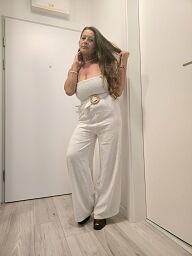 Laura, Bratislava - Petržalka, 45 rokov