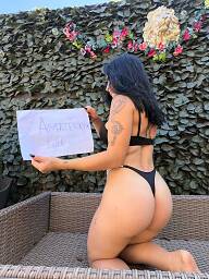 Suzi z Česka, Nitra, 19 rokov