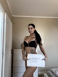 Lia, Komárno, 28 rokov