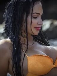 Lia, Komárno, 28 rokov