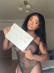 Nicki Hot, Bratislava - Ružinov, 27 rokov