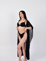 Eva, Bratislava - Nové Mesto, 29 rokov