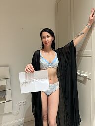 Eva, Bratislava - Nové Mesto, 29 rokov
