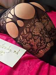 Viky s Nuru, Bratislava - Karlova Ves, 32 years