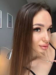 Nikole, Bratislava - Ružinov, 19 rokov