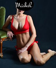 Mishel Tantra (35), Banská Bystrica