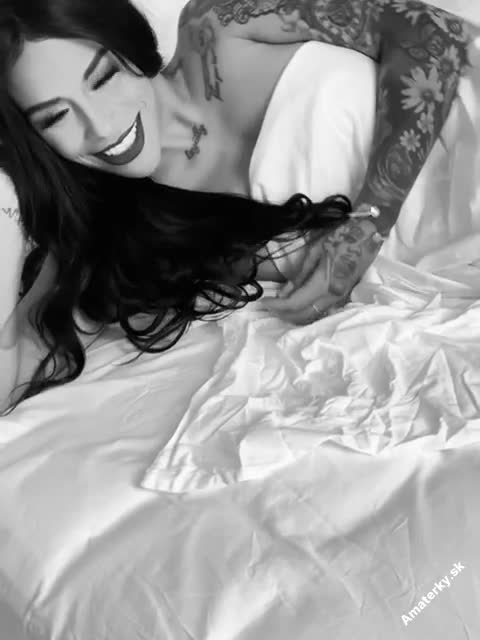 Chavely, Bratislava - Staré Mesto, 28 rokov